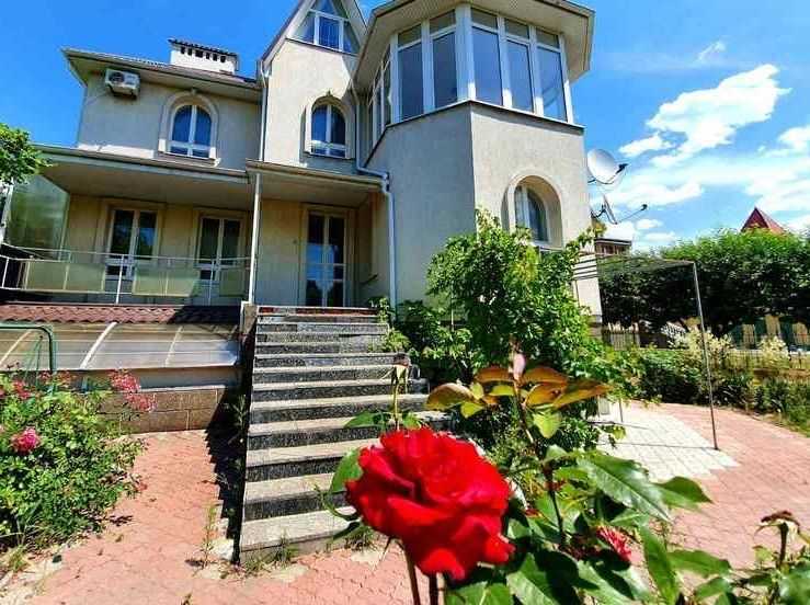 Продажа дома 330 м², Звездная ул.