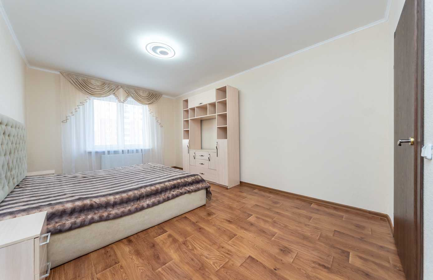 Аренда 3-комнатной квартиры 95 м², Балтийский пер., 1