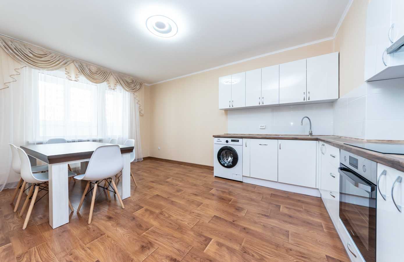 Аренда 3-комнатной квартиры 95 м², Балтийский пер., 1