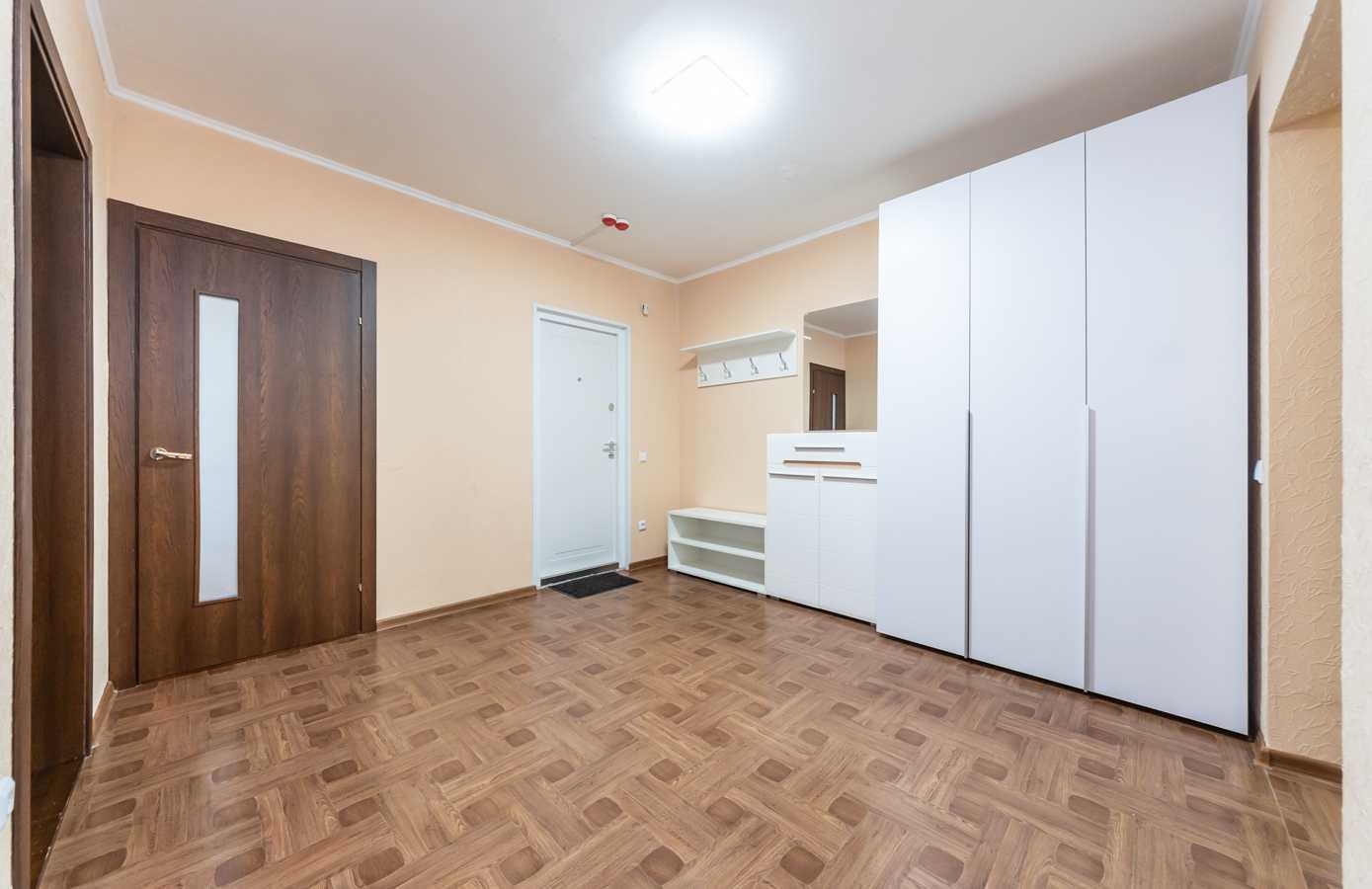 Аренда 3-комнатной квартиры 95 м², Балтийский пер., 1