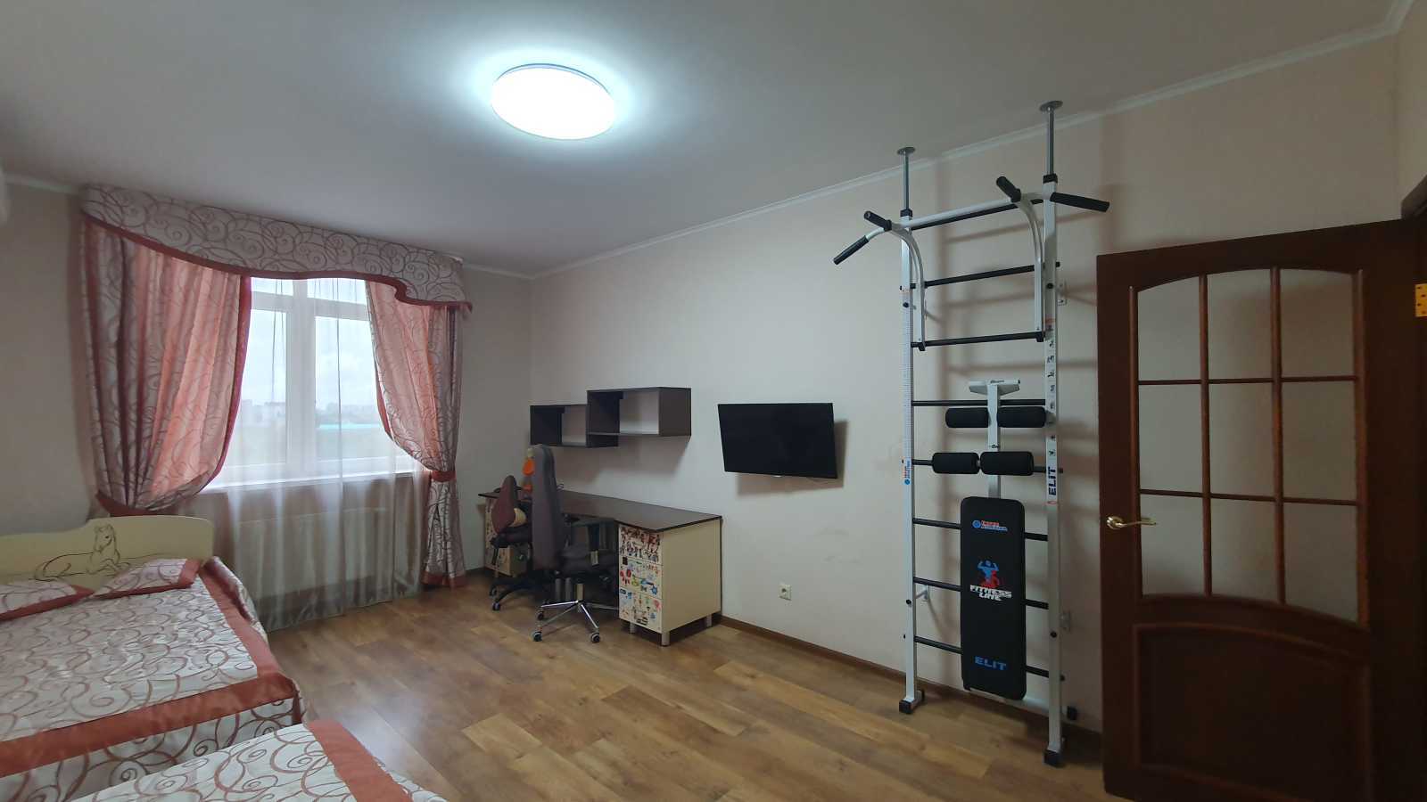 Продаж 2-кімнатної квартири 68 м², Воскресенська вул., 14Б