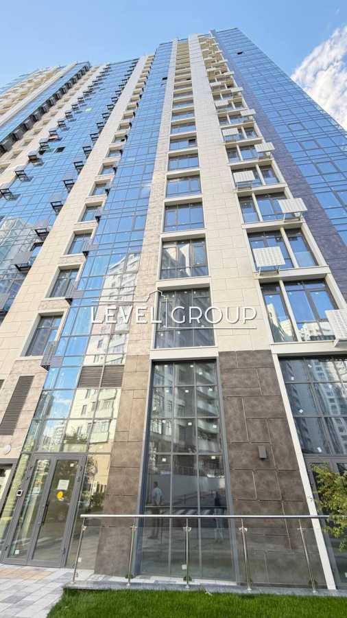 Продаж 3-кімнатної квартири 133 м², Андрія Кизила вул., Верхогляда, 22