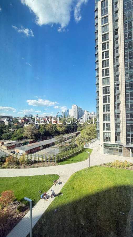 Продаж 3-кімнатної квартири 133 м², Андрія Кизила вул., Верхогляда, 22
