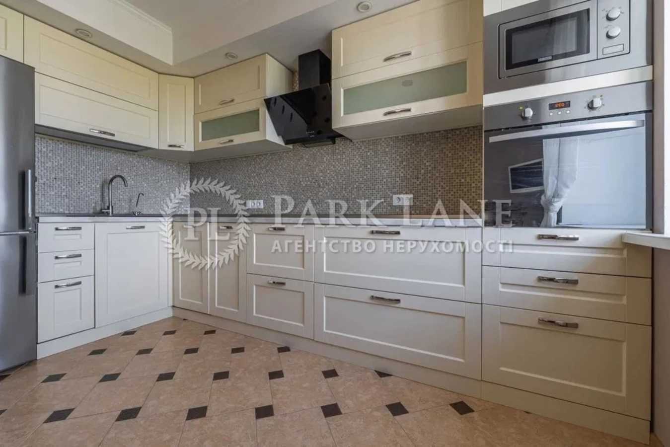 Продаж 3-кімнатної квартири 100 м², Гарматна вул., 38А