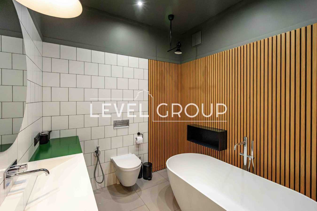 Продажа 5-комнатной квартиры 263 м², Митрополита Василия Липковского ул., Липківського, 16г