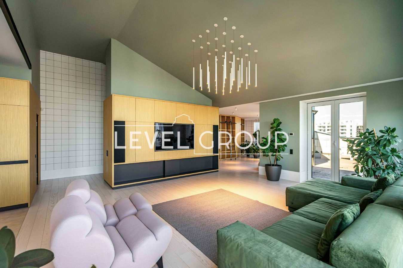 Продажа 5-комнатной квартиры 263 м², Митрополита Василия Липковского ул., Липківського, 16г