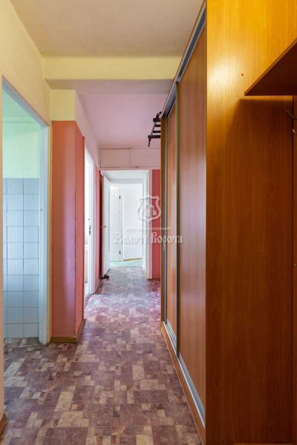 Продажа 3-комнатной квартиры 60.5 м², Якуба Коласа ул., 17