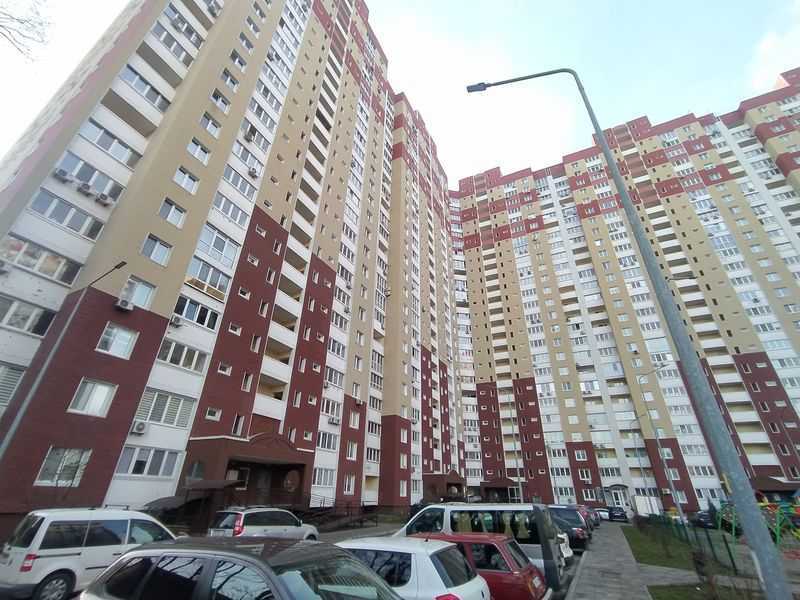 Оренда 2-кімнатної квартири 77 м², Ясинуватський пров., 11