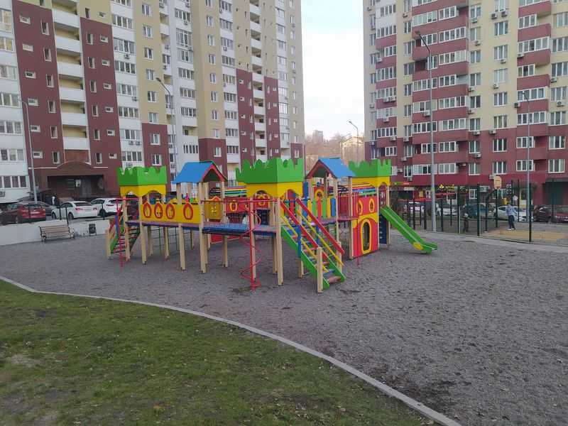 Оренда 2-кімнатної квартири 77 м², Ясинуватський пров., 11