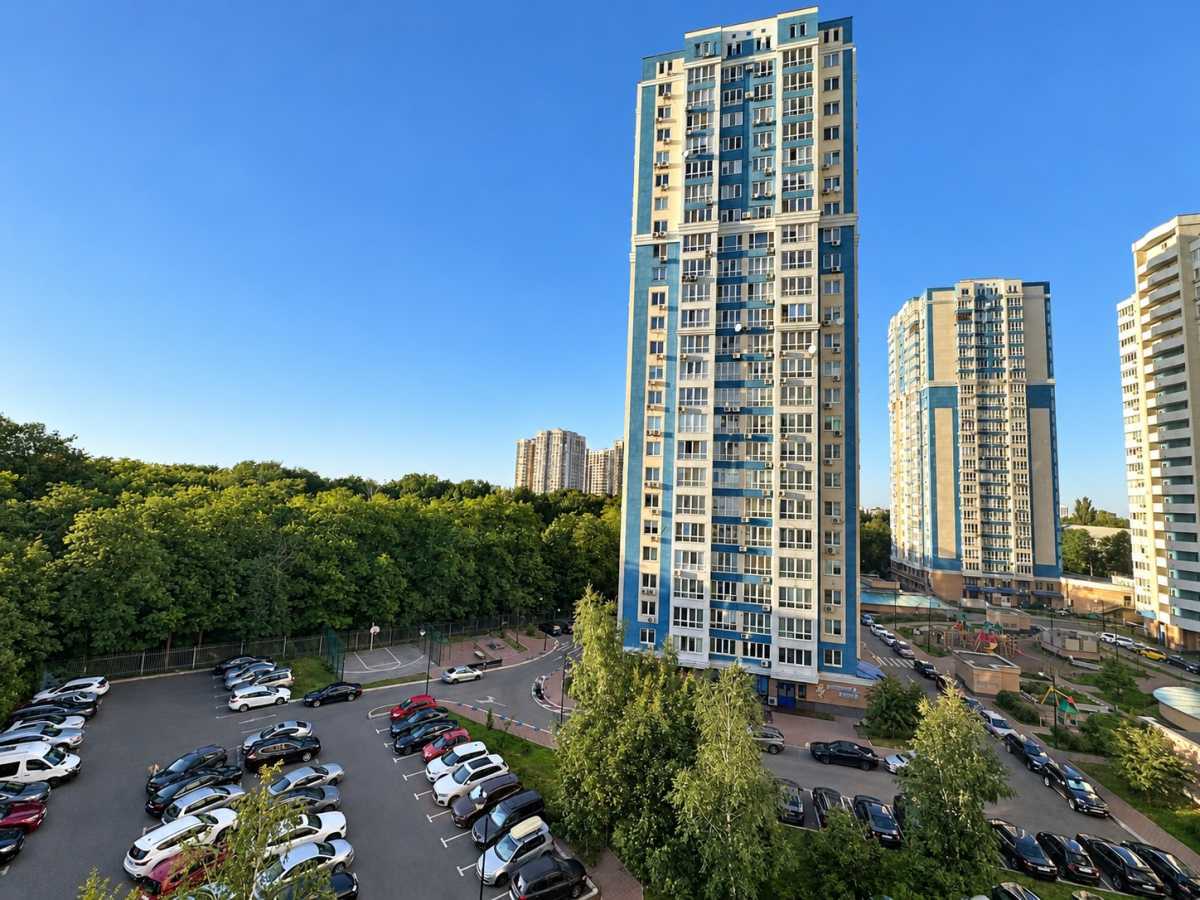 Аренда 2-комнатной квартиры 78 м², Авиаконструктора Игоря Сикорского ул., 1