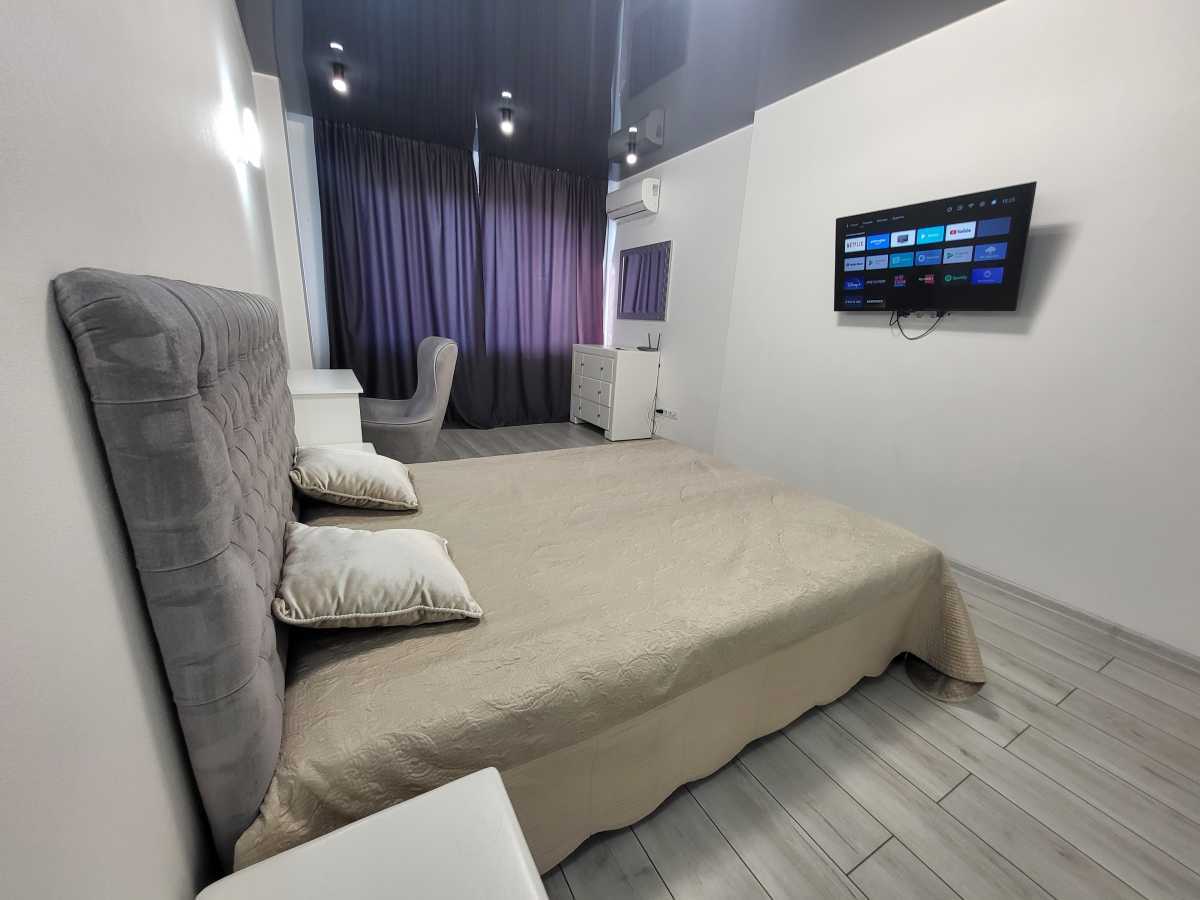 Оренда 1-кімнатної квартири 47 м², Берестейський, 5В