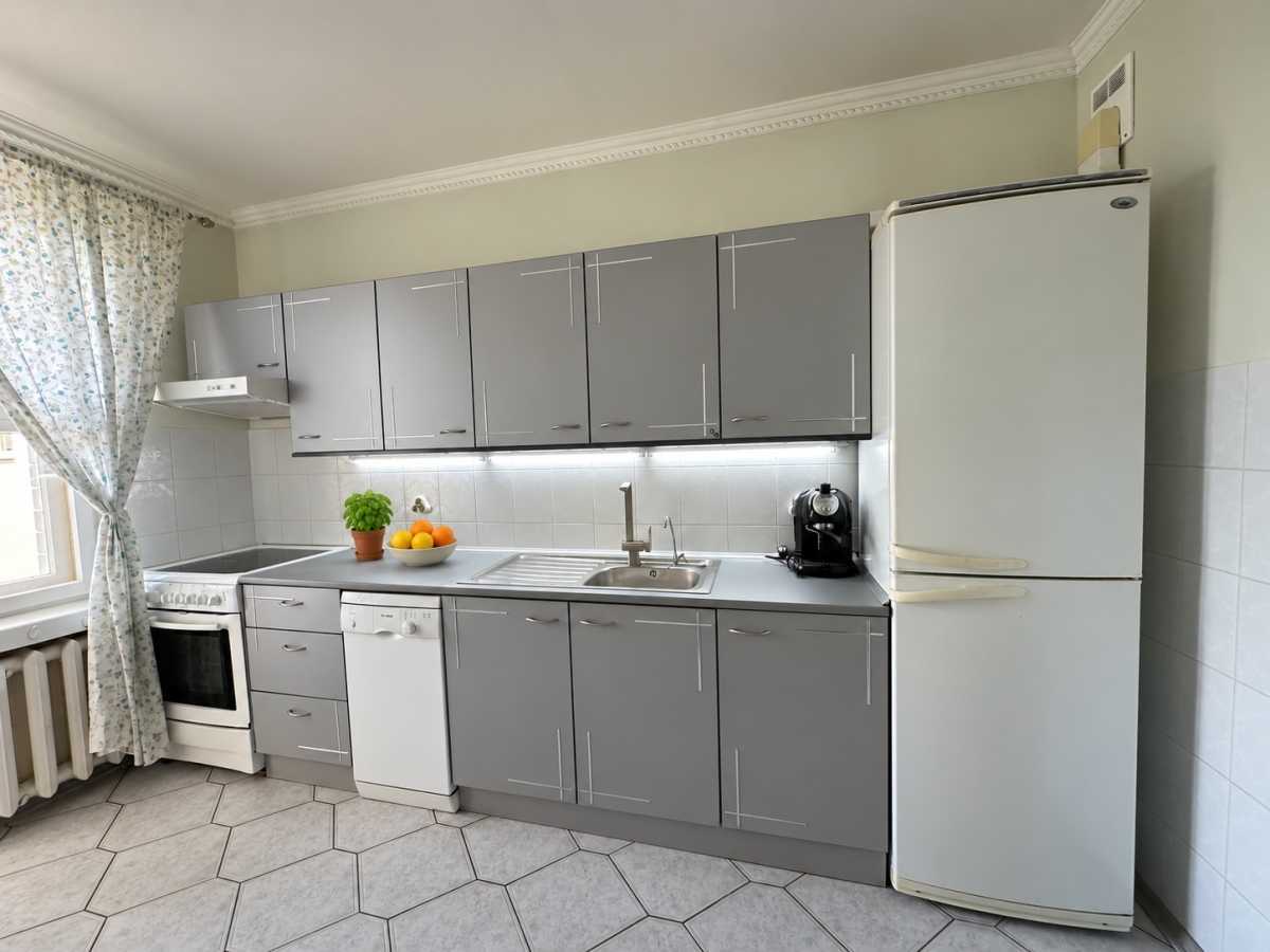 Аренда 3-комнатной квартиры 100 м², Старонаводницкая ул., 4