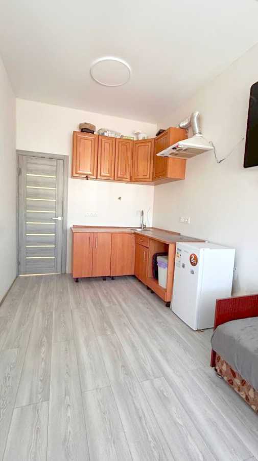 Продаж 2-кімнатної квартири 58.5 м², Радистів вул., 18