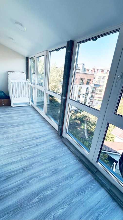 Продаж 2-кімнатної квартири 58.5 м², Радистів вул., 18