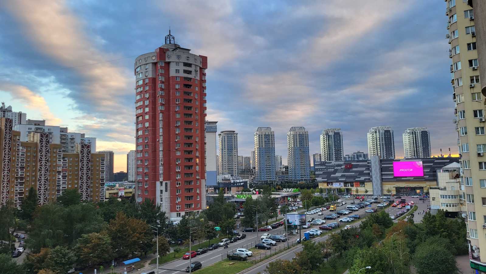Аренда 2-комнатной квартиры 55 м², Анны Ахматовой ул., 48