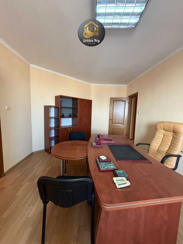 Аренда офиса 89.1 м², Княжий Затон ул.