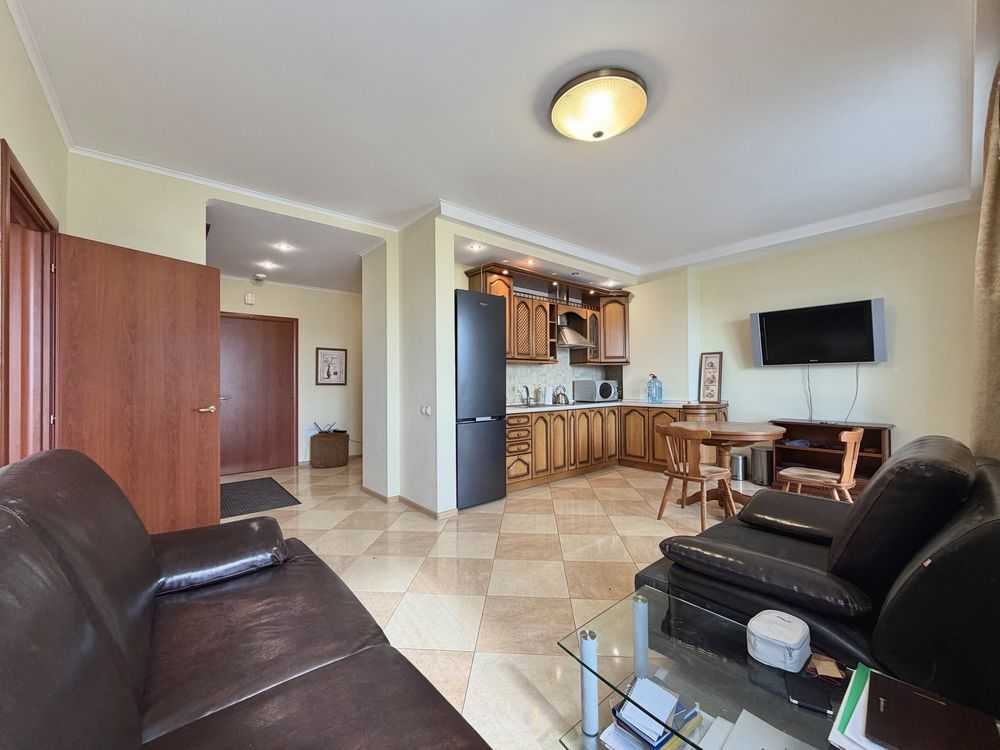 Продаж 1-кімнатної квартири 55.5 м², Юрія Шумського вул., 1