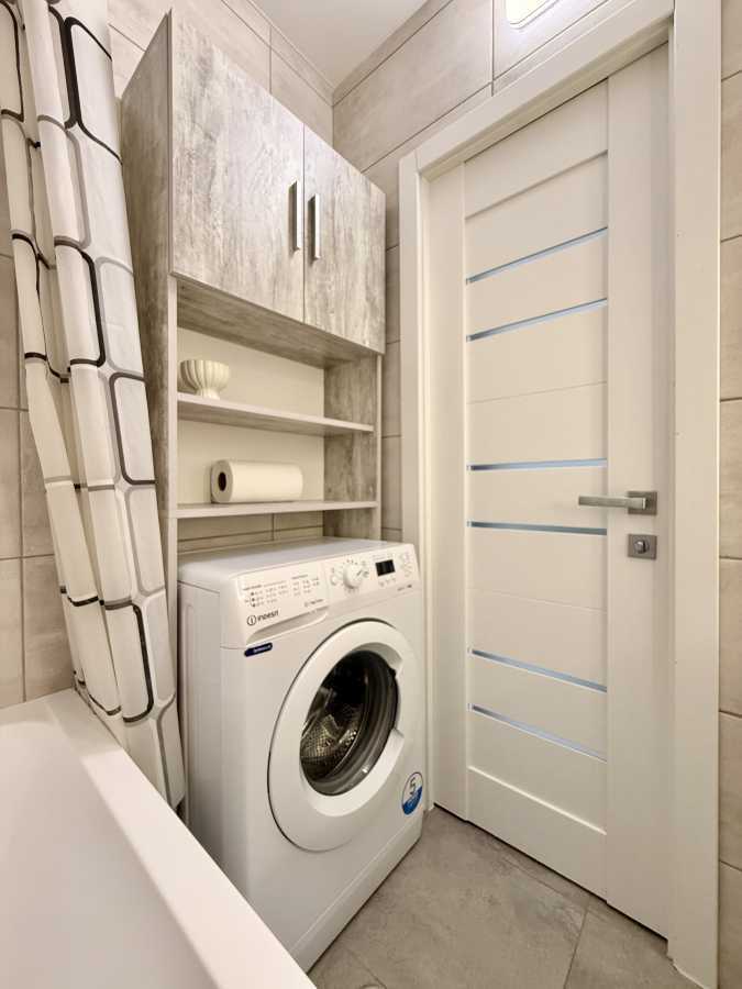 Продаж 1-кімнатної квартири 33 м², Північна вул., 12