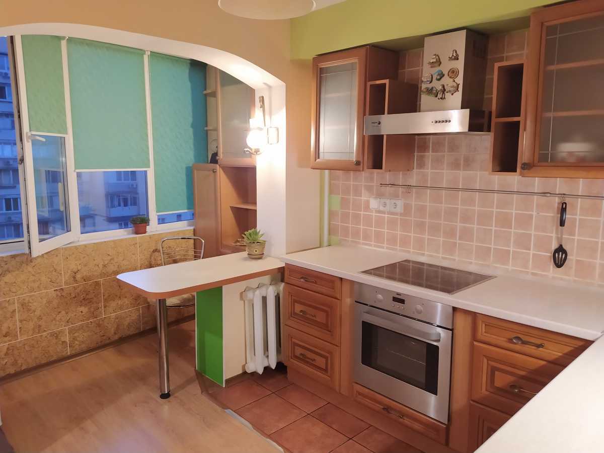 Аренда 1-комнатной квартиры 36 м², Героев Днепра ул., 38В