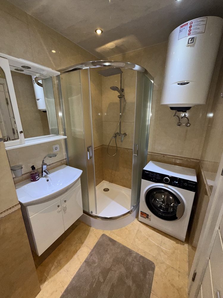 Аренда 2-комнатной квартиры 60 м², Мира просп., 3