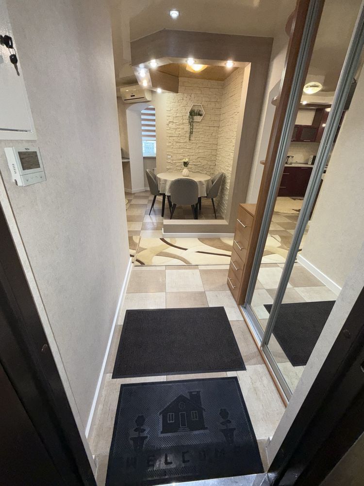 Аренда 2-комнатной квартиры 60 м², Мира просп., 3