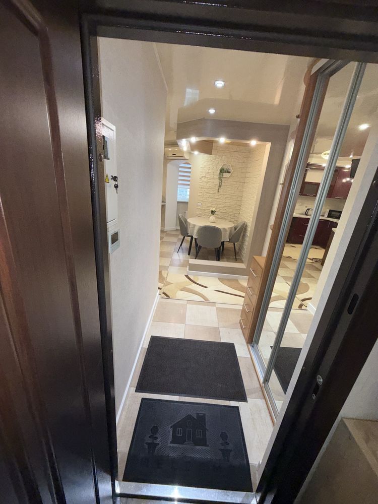 Аренда 2-комнатной квартиры 60 м², Мира просп., 3