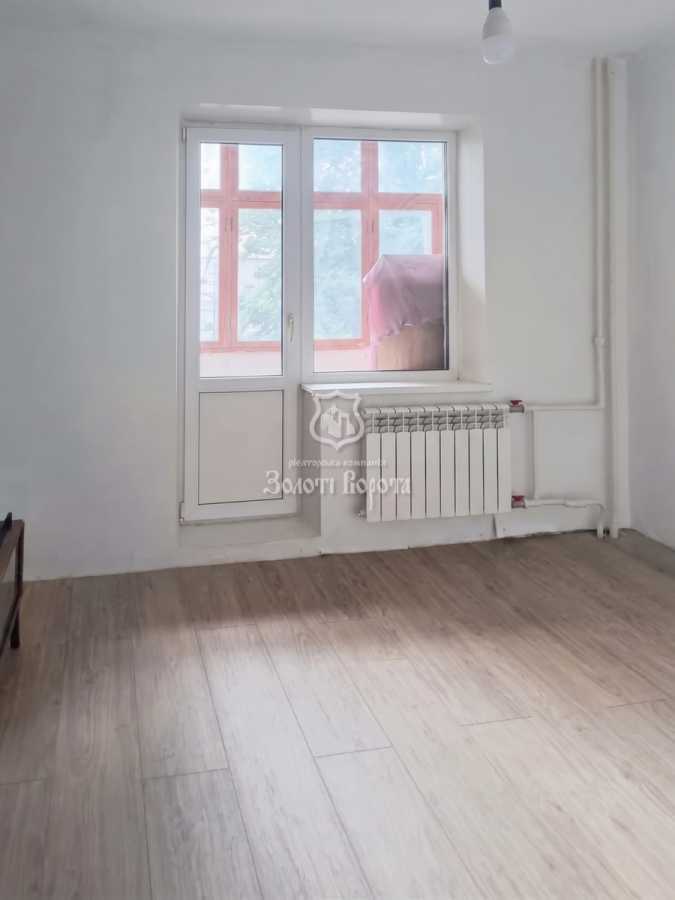 Продаж 3-кімнатної квартири 69 м², Татарська вул., 38