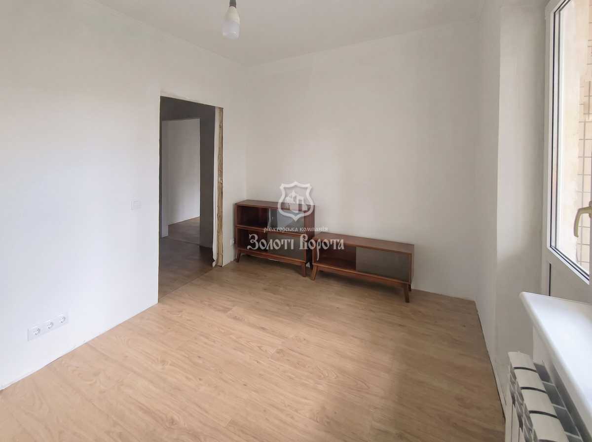 Продаж 3-кімнатної квартири 69 м², Татарська вул., 38