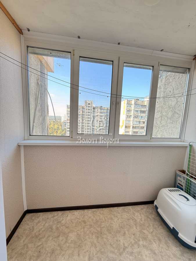 Продаж 2-кімнатної квартири 58.9 м², Чорнобильська вул., 12А
