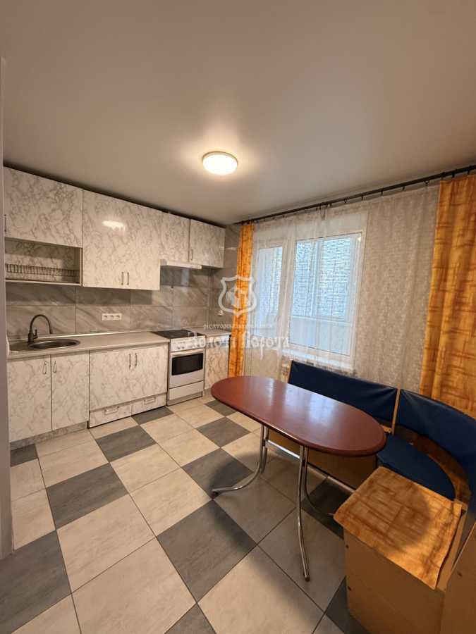 Продаж 2-кімнатної квартири 58.9 м², Чорнобильська вул., 12А