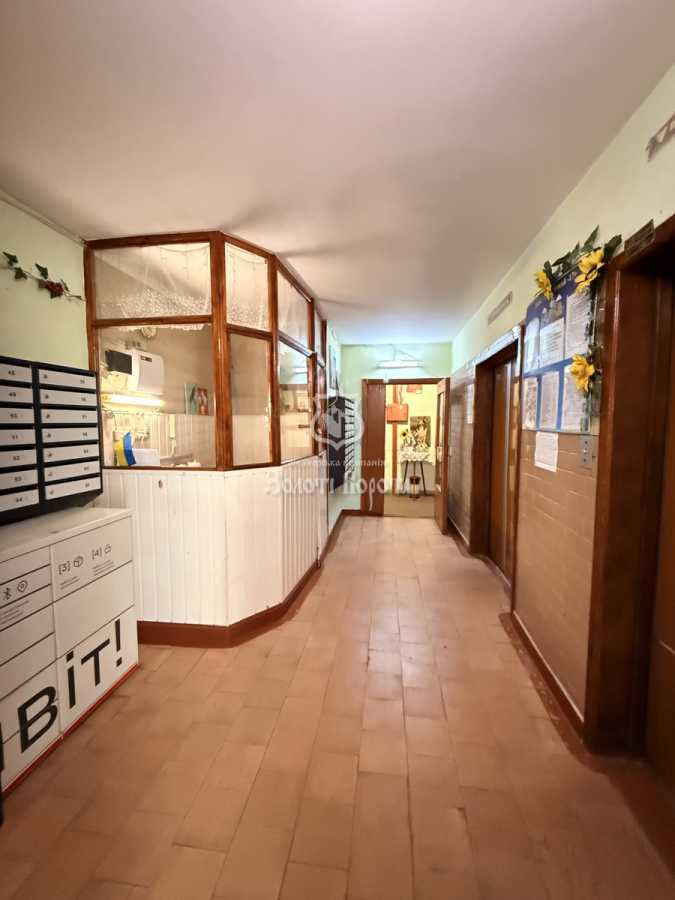 Продаж 2-кімнатної квартири 58.9 м², Чорнобильська вул., 12А