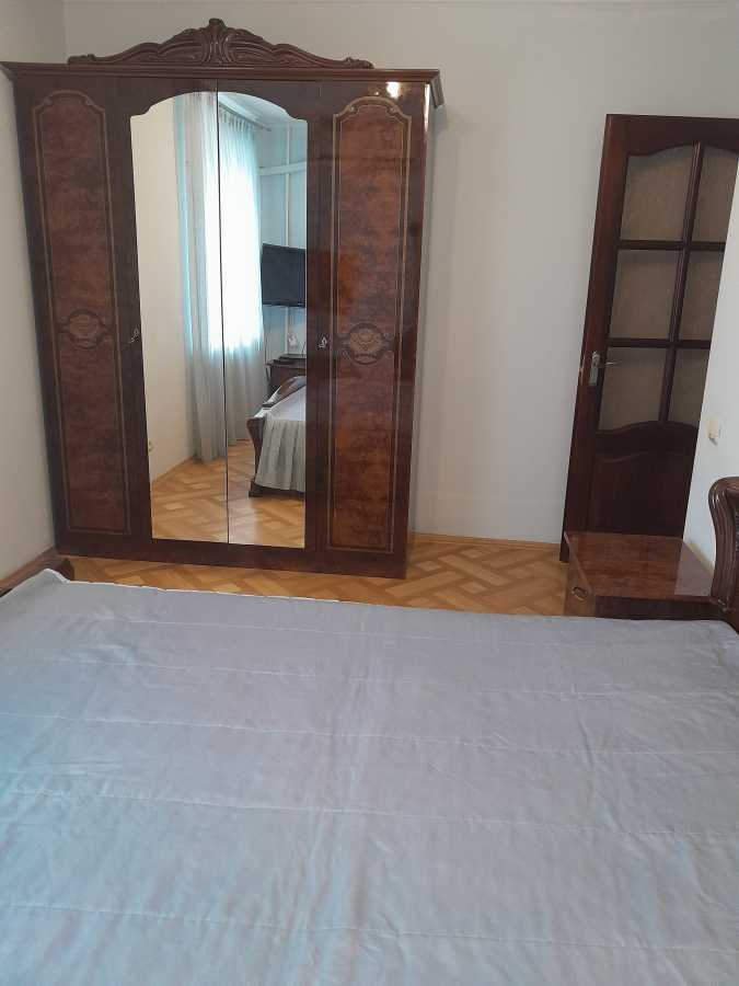 Аренда 3-комнатной квартиры 74 м², Маршала Тимошенко ул., 2М