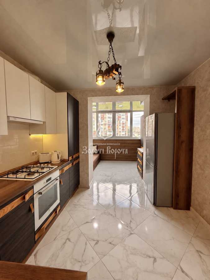 Продаж 1-кімнатної квартири 46.1 м², Машинобудівників вул., 31