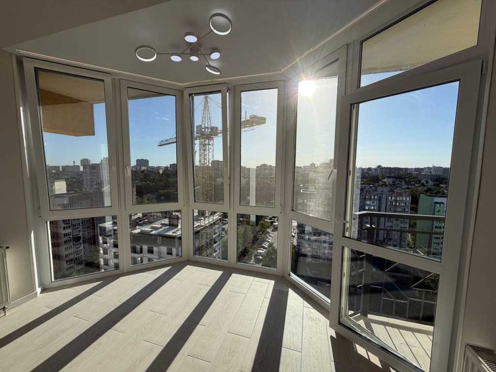 Продажа 1-комнатной квартиры 46 м², Владимира Ложешникова ул., Великого, 41/1
