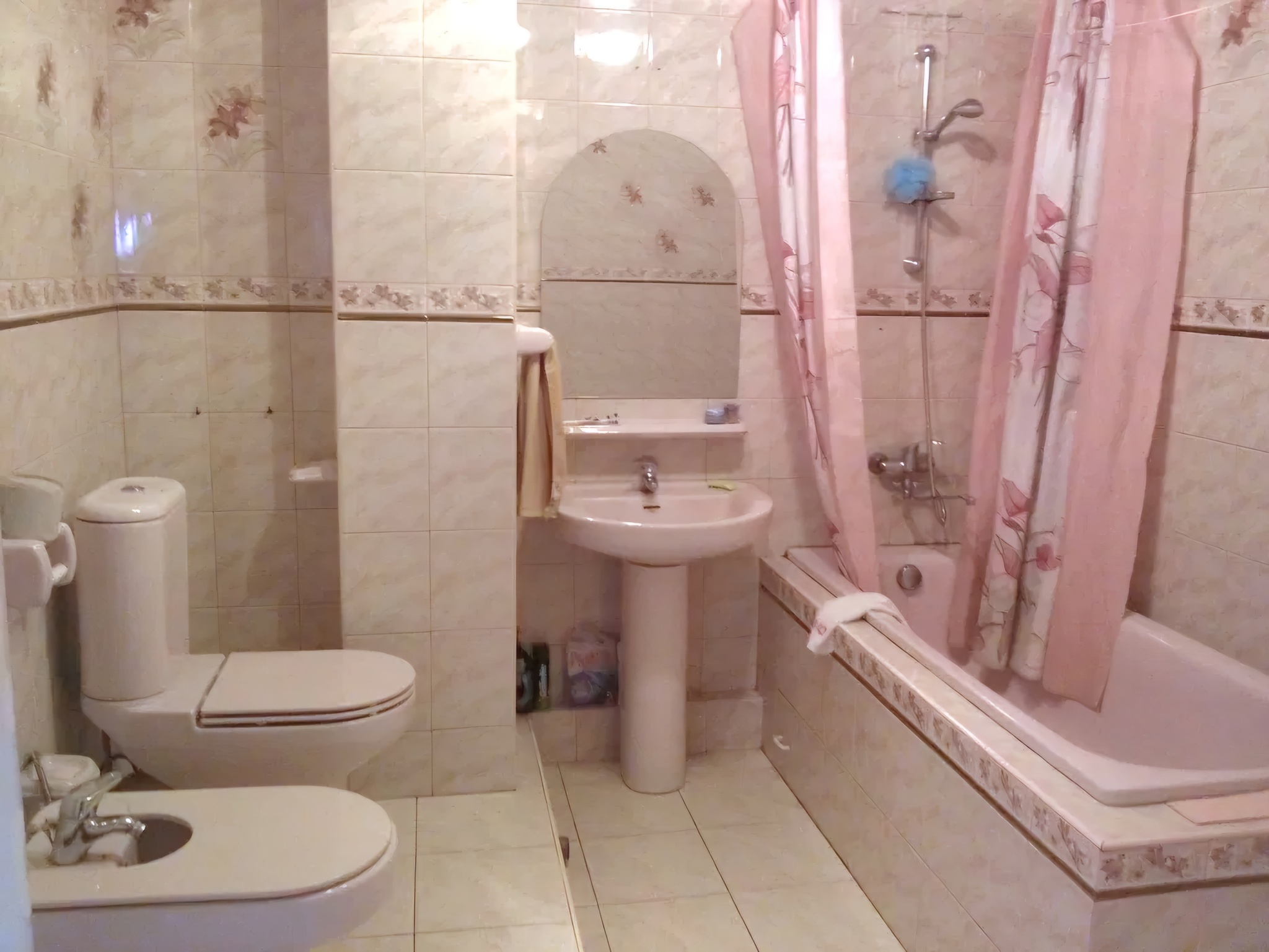 Аренда 4-комнатной квартиры 86 м², Шолохова ул., 25