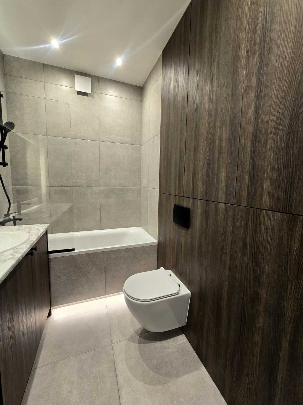 Продаж 1-кімнатної квартири 43 м², Метрологічна вул., 107А