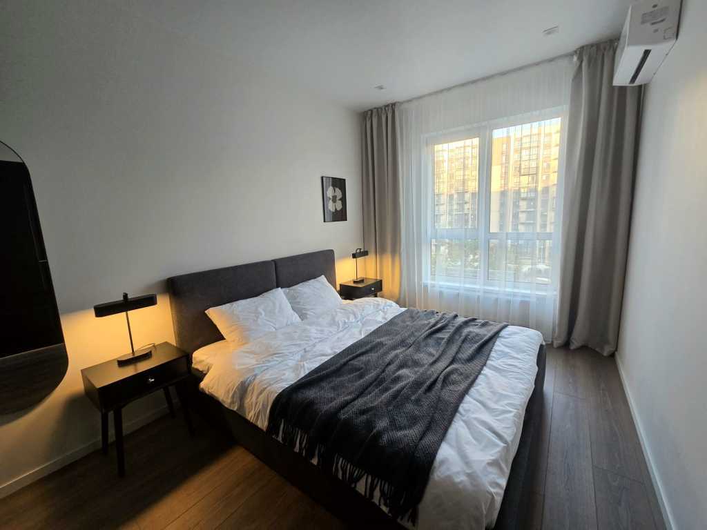 Продаж 1-кімнатної квартири 43 м², Метрологічна вул., 107А