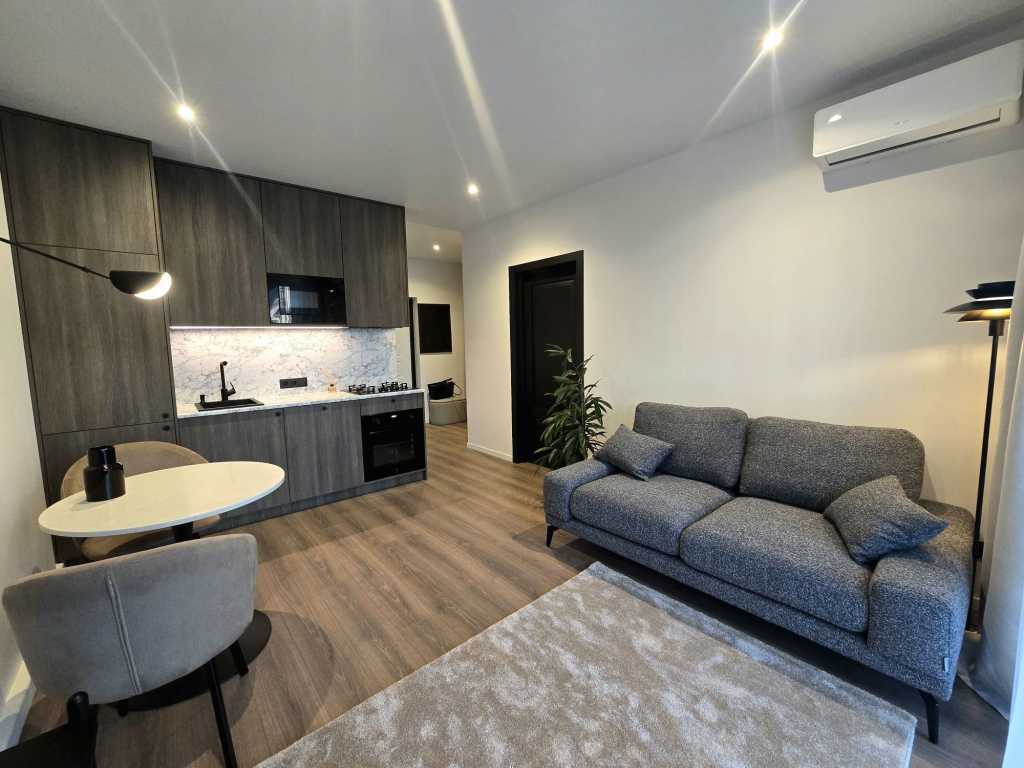 Продаж 1-кімнатної квартири 43 м², Метрологічна вул., 107А