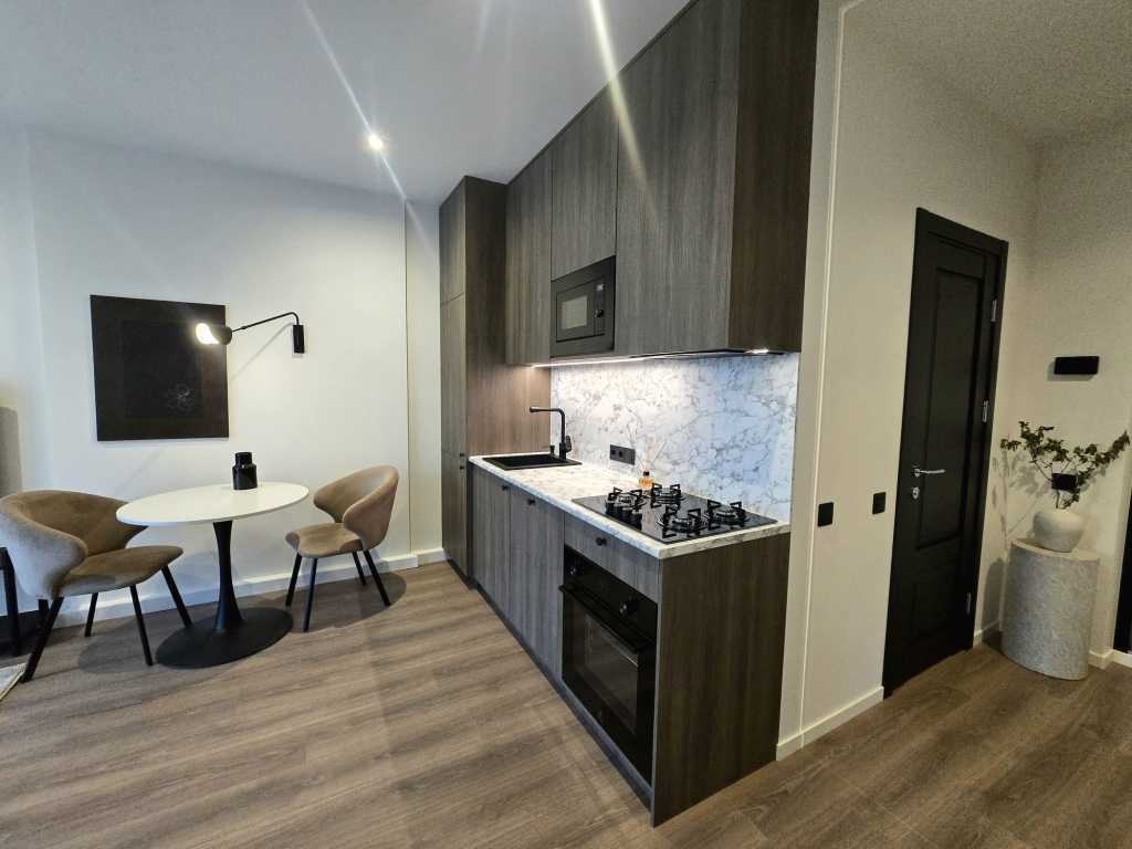Продаж 1-кімнатної квартири 43 м², Метрологічна вул., 107А