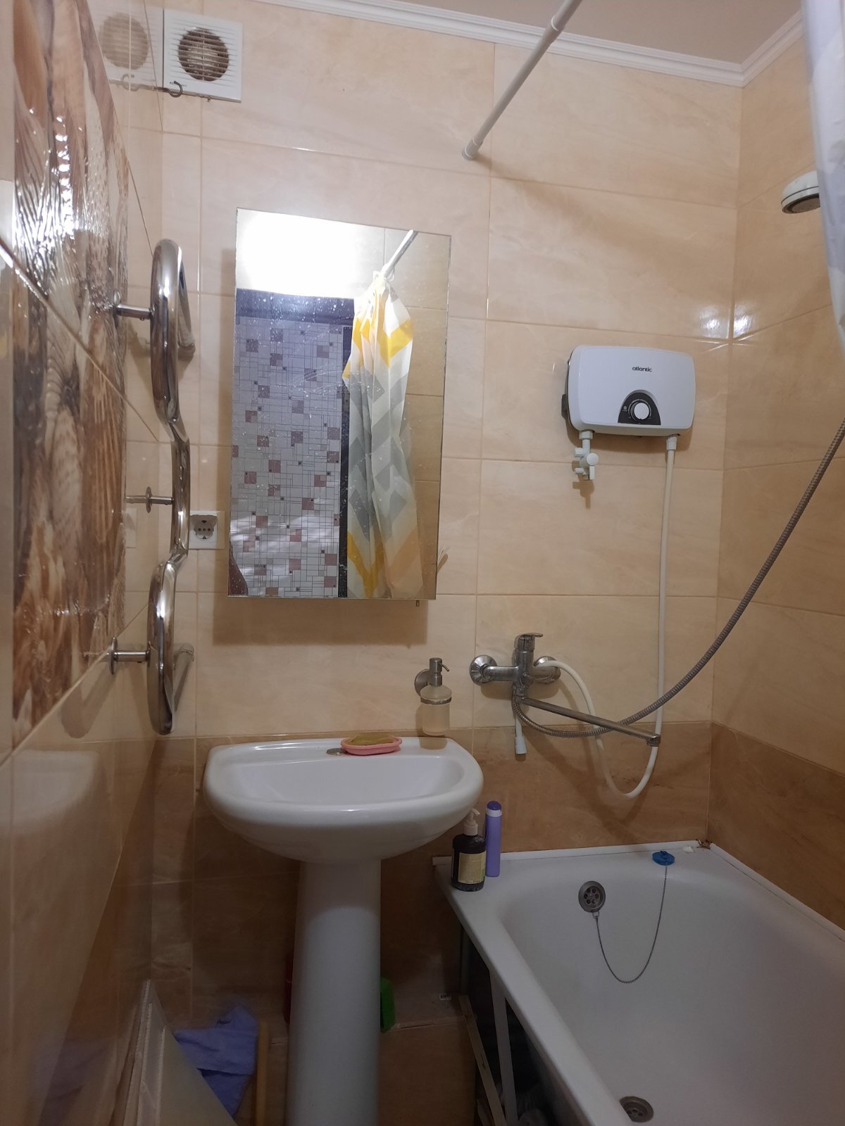 Продажа 2-комнатной квартиры 44 м², Тракторостроителей просп., 142