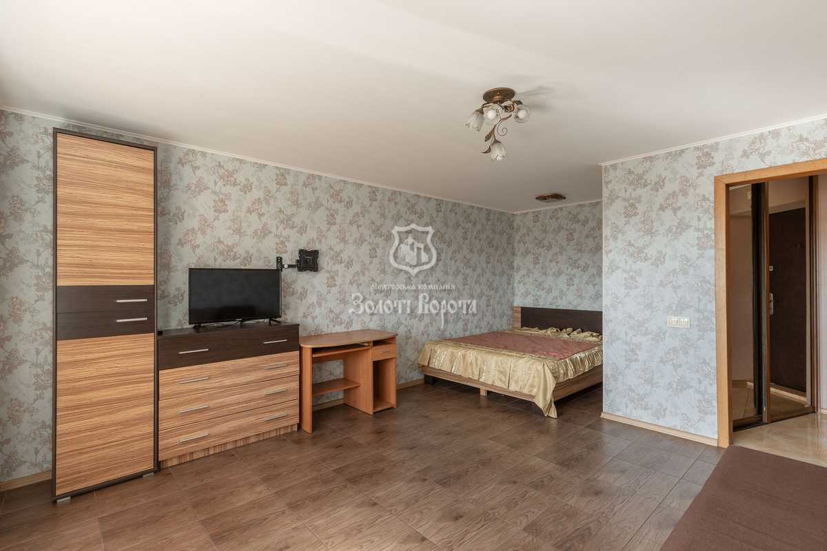 Продажа 1-комнатной квартиры 40 м², Тростянецкая ул., 97