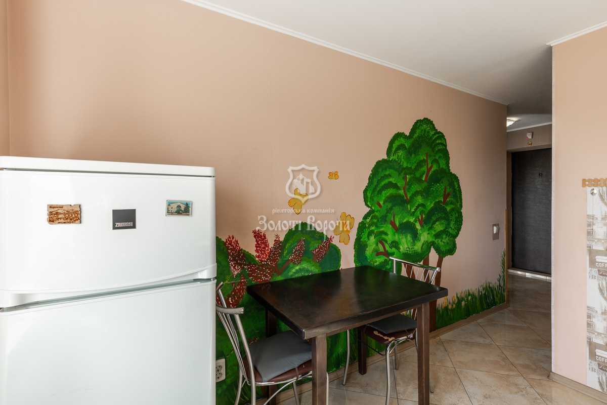Продажа 1-комнатной квартиры 40 м², Тростянецкая ул., 97
