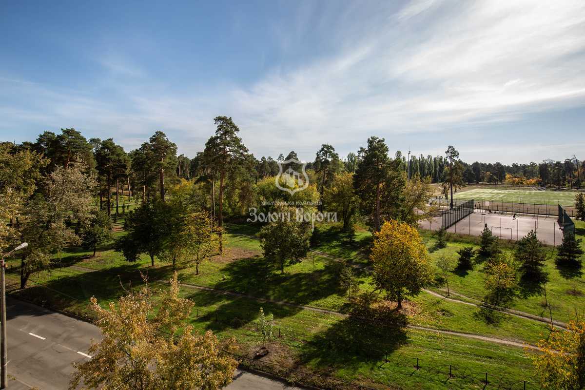 Продажа 1-комнатной квартиры 40 м², Тростянецкая ул., 97
