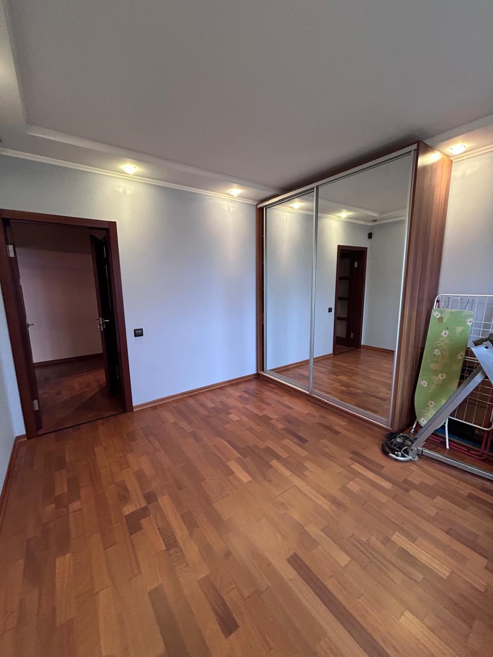 Продажа 3-комнатной квартиры 88.8 м², Иорданская ул., 1А