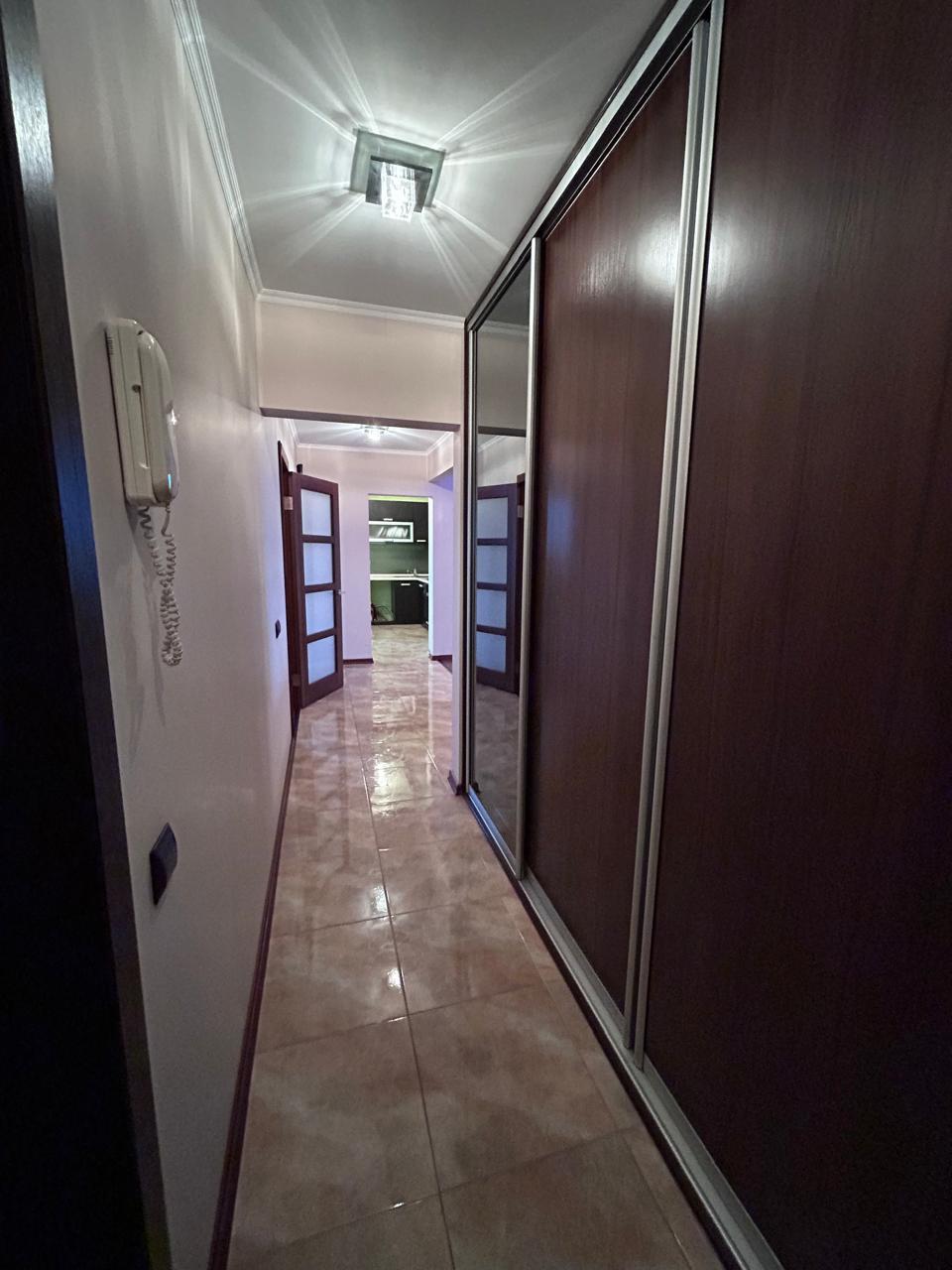 Продажа 3-комнатной квартиры 88.8 м², Иорданская ул., 1А
