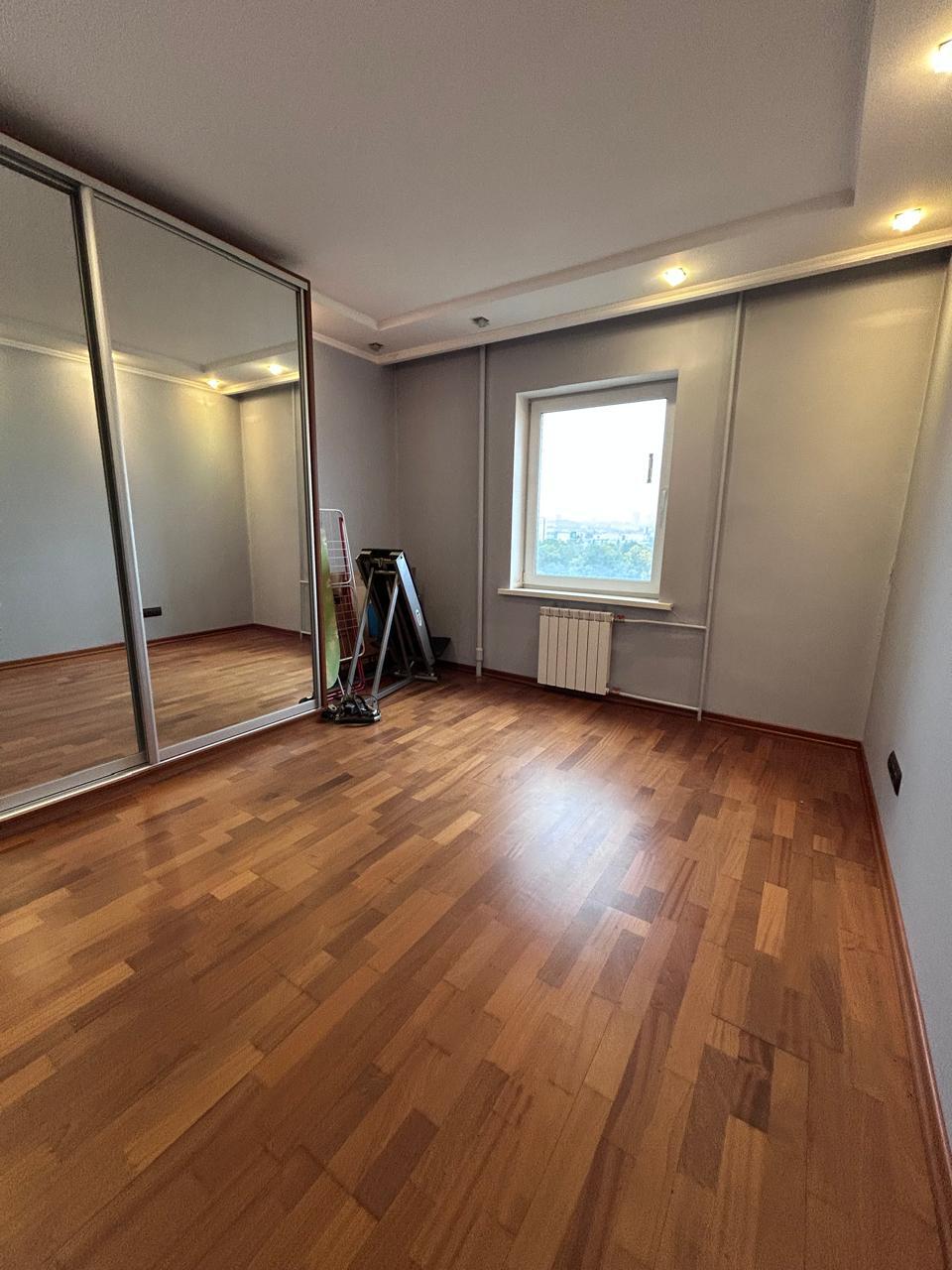 Продажа 3-комнатной квартиры 88.8 м², Иорданская ул., 1А