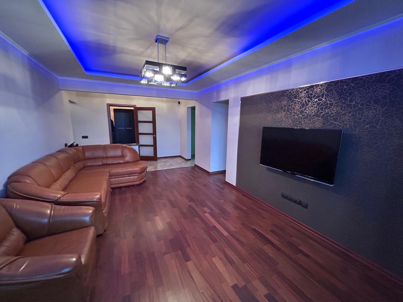Продажа 3-комнатной квартиры 88.8 м², Иорданская ул., 1А