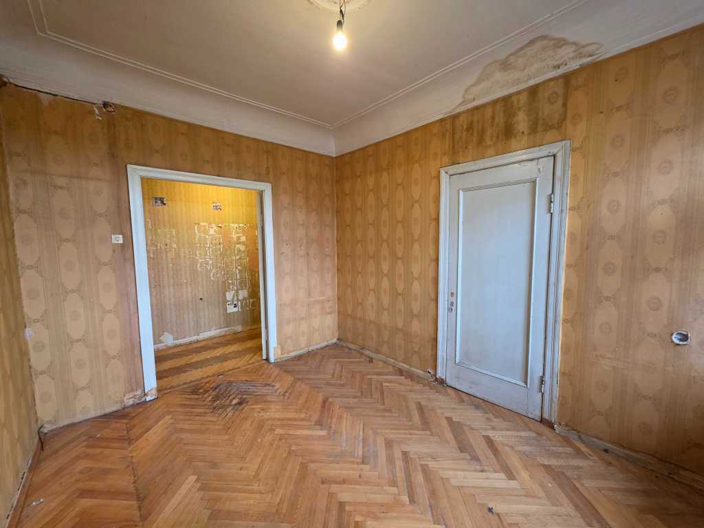 Продаж 2-кімнатної квартири 56.2 м², Деревлянська вул., 12/42
