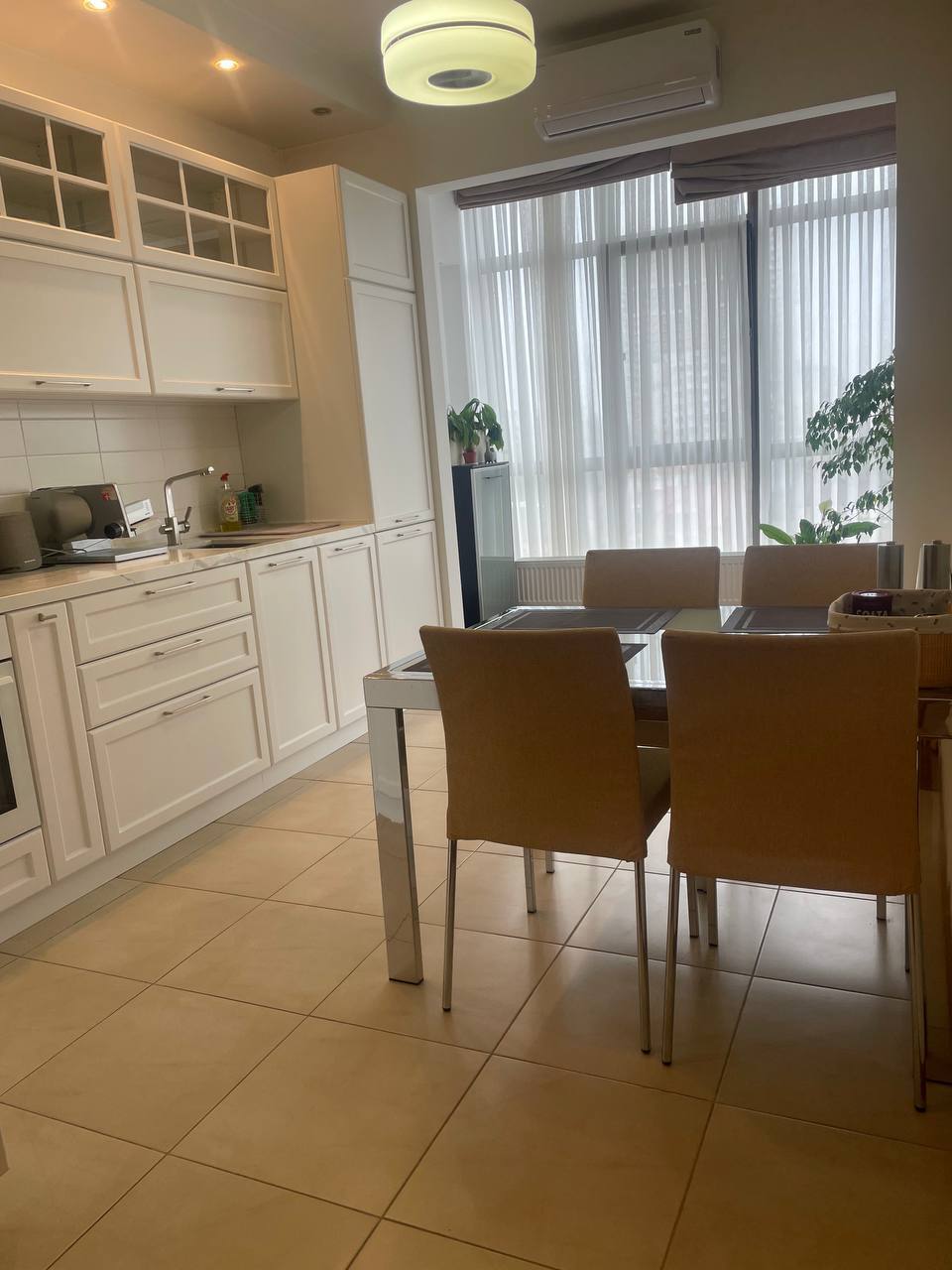 Аренда 2-комнатной квартиры 120 м², Тенистая ул., 30