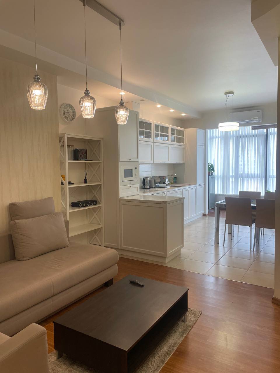 Аренда 2-комнатной квартиры 120 м², Тенистая ул., 30